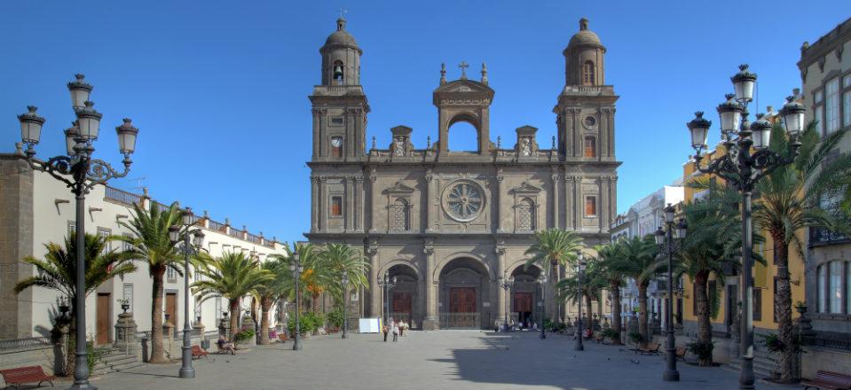Visit the historic Catedral de Santa Ana image