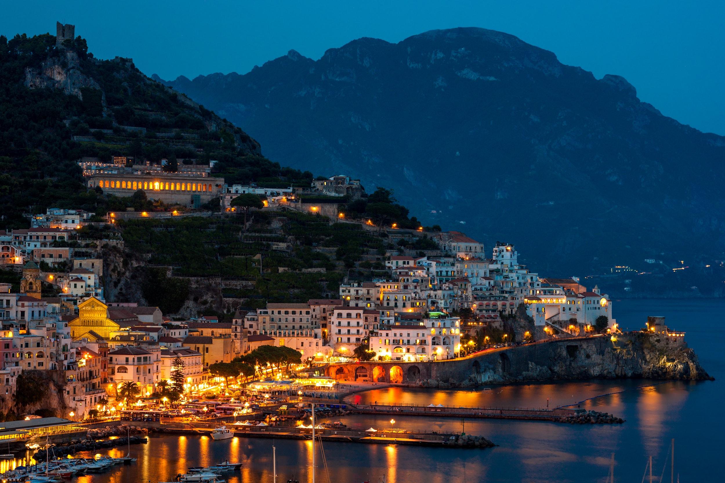Italy nightlife image
