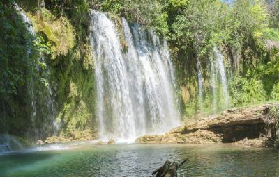 Kursunlu Waterfalls Turkey image