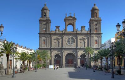 Visit the historic Catedral de Santa Ana image