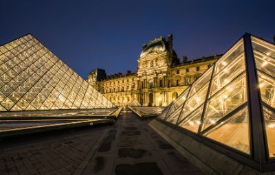 Louvre image