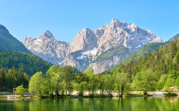 Lakes and Mountains Holidays