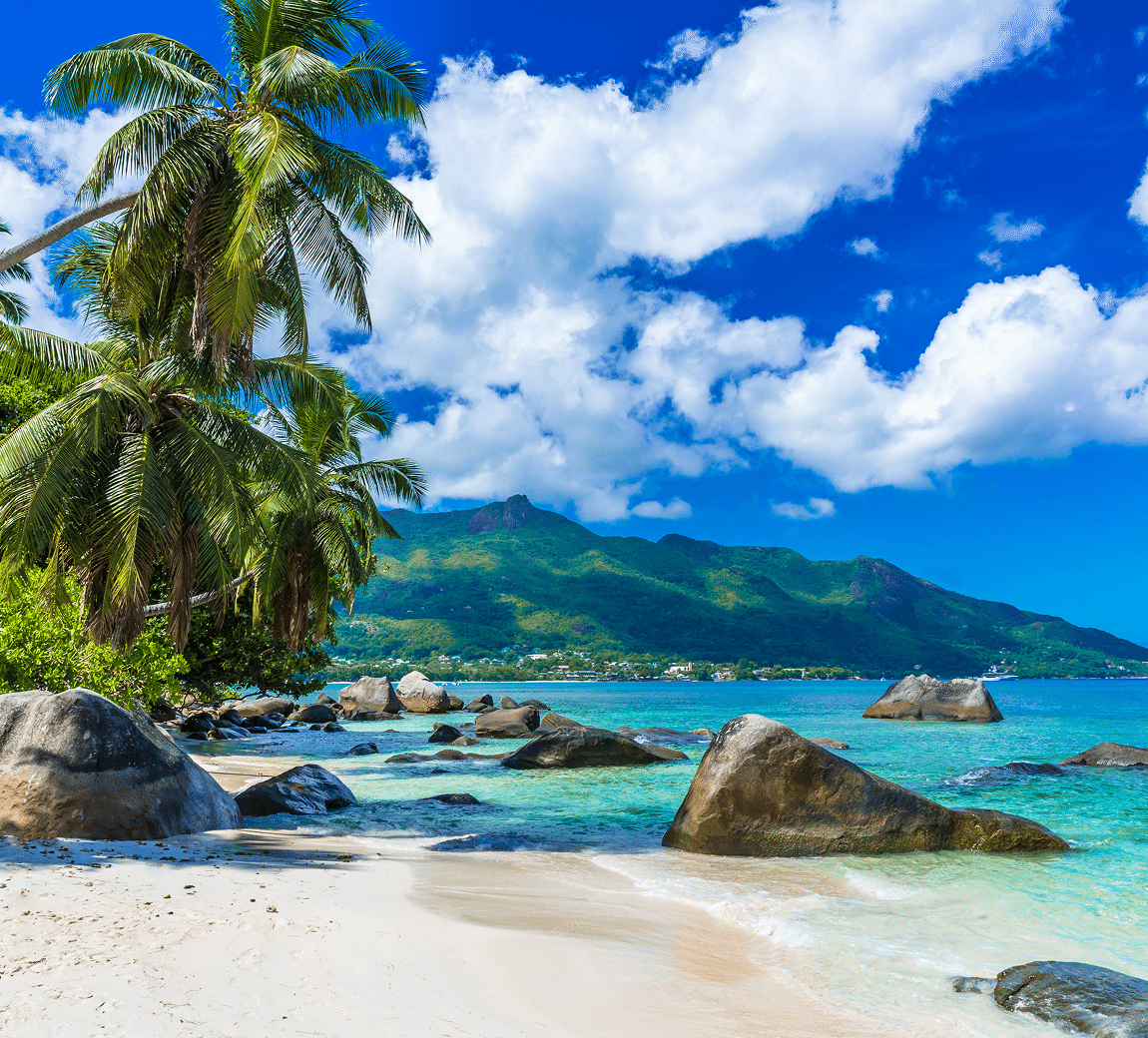 Long-haul holidays image