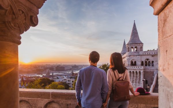 Brits ditch superstition for romance 