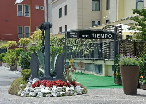 Tiempo Hotel