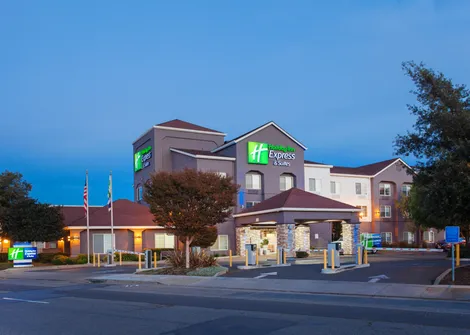 Holiday Inn Express Hotel & Suites Oakland