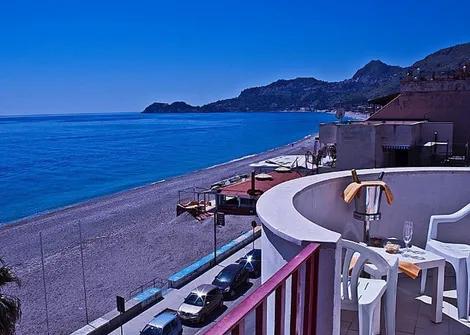 Albatros Beach Hotel