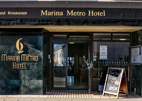 Marina Metro Hotel