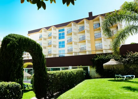 Hotel Monarque Cendrillón