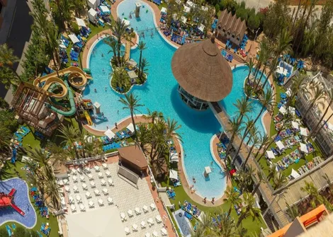 Magic Tropical Splash Water Park Spa & Caribbean Resort