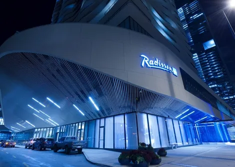 Radisson Blu Aqua Hotel