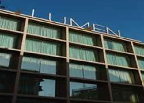 Lumen Hotel and The Lisbon Light Sho